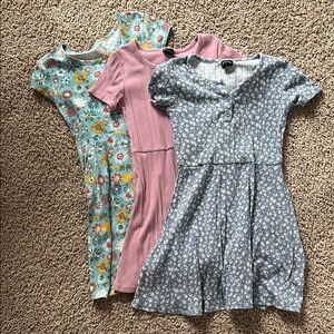 Floral and Pink Kids Dresses Set size 7/8
